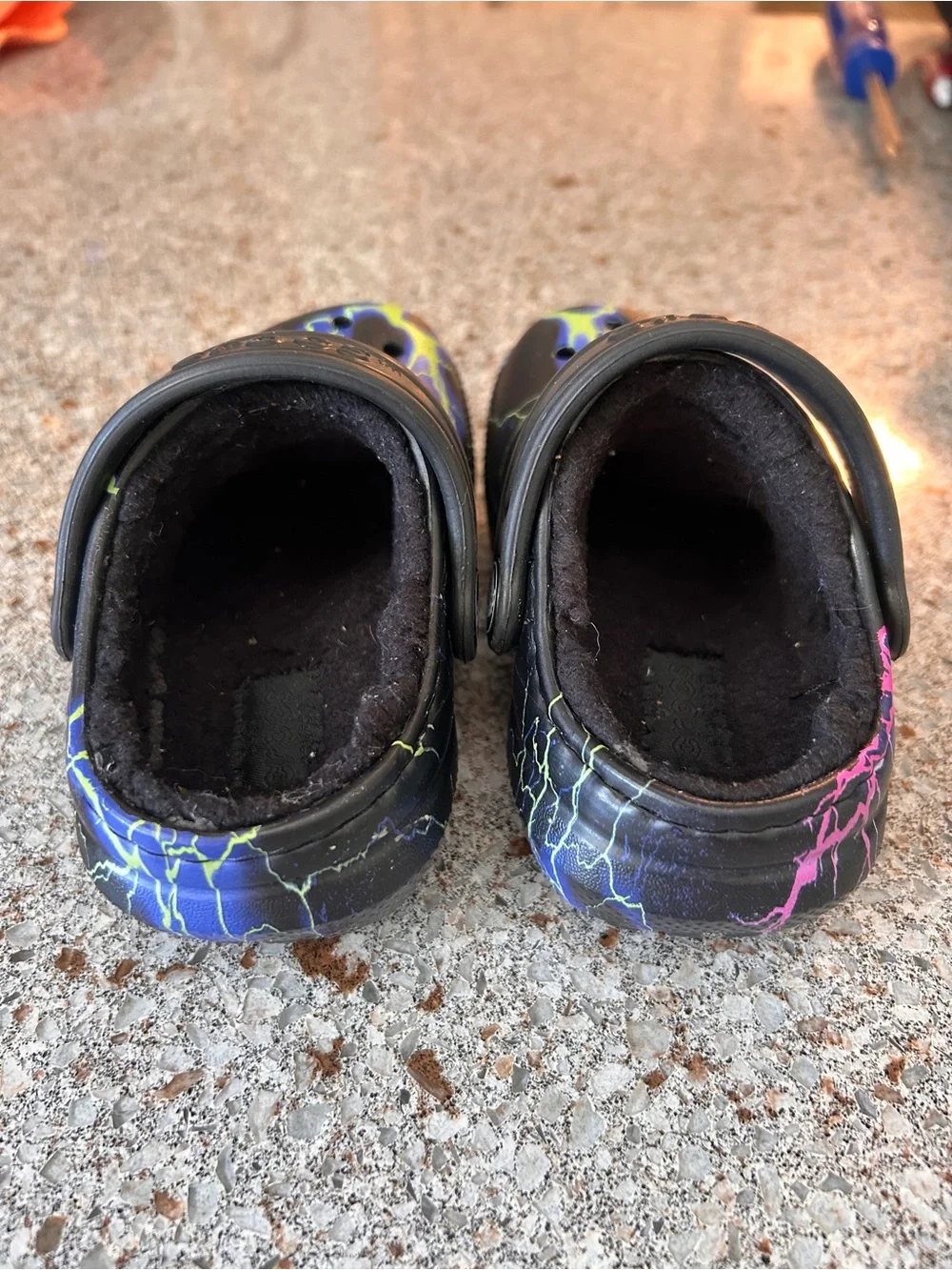 CROCS Kids Black Lightning Print Fuzzy Lined Clogs